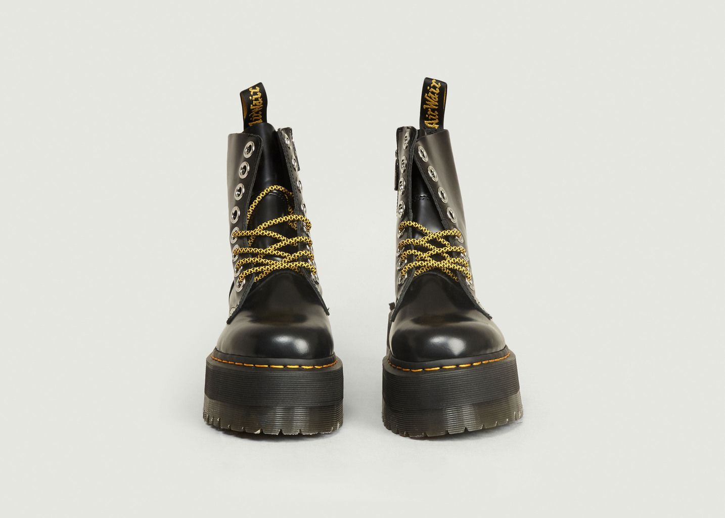 Jadon Max Platform Boots - Dr. Martens