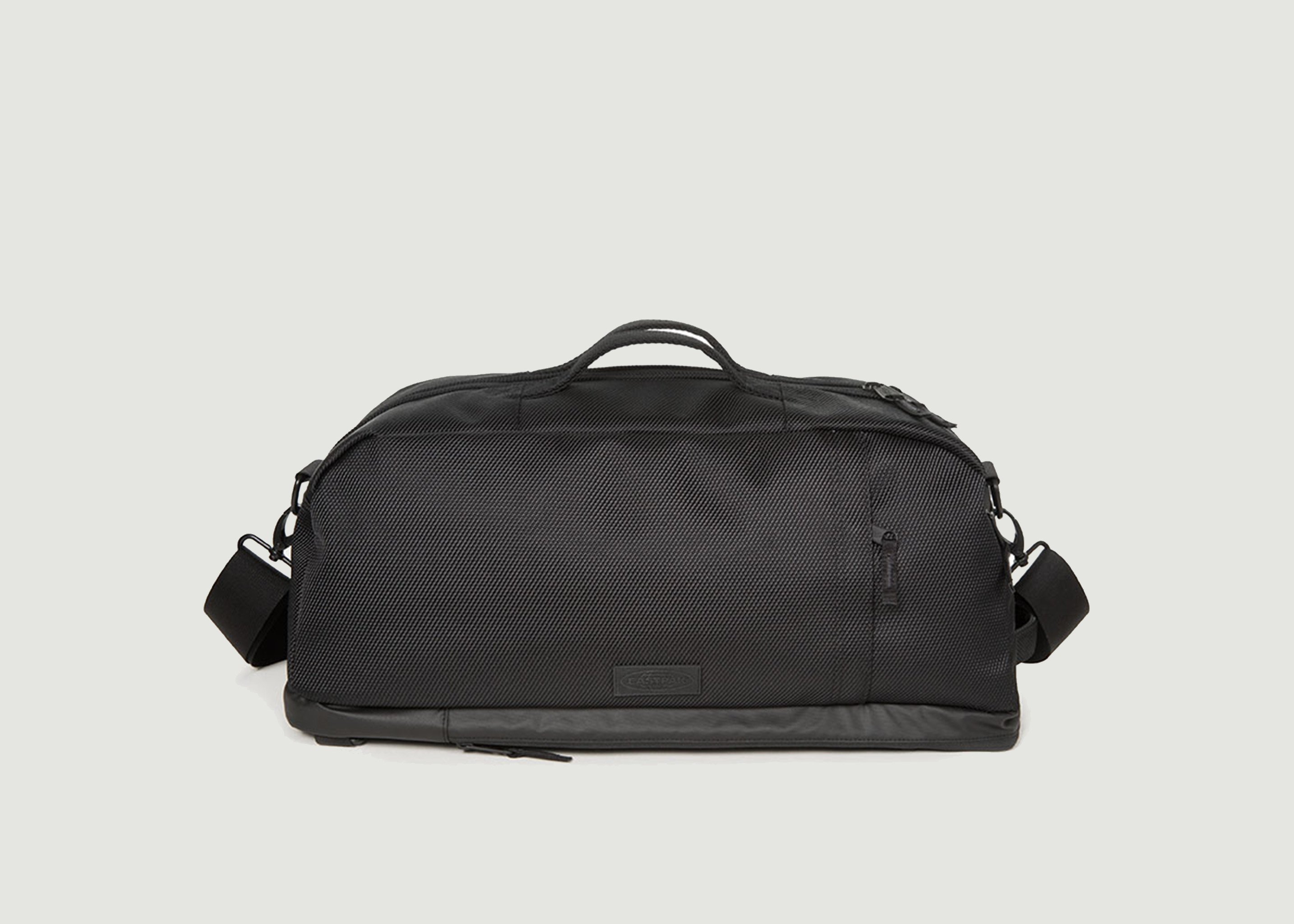 eastpak chest bag