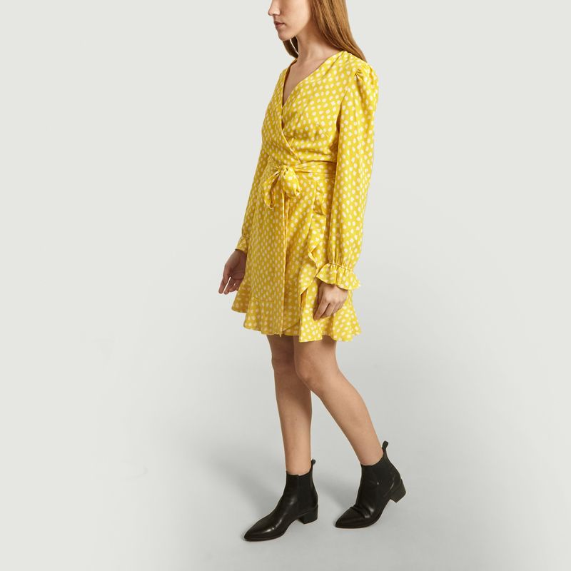 robe portefeuille jaune