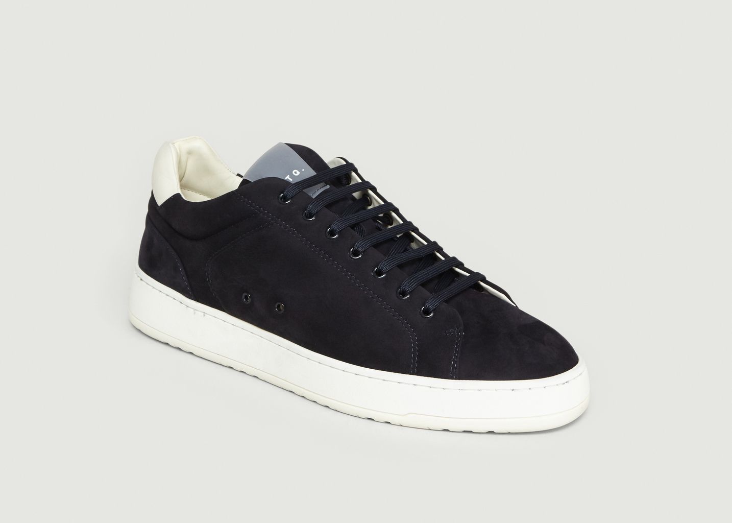 etq low 4 white