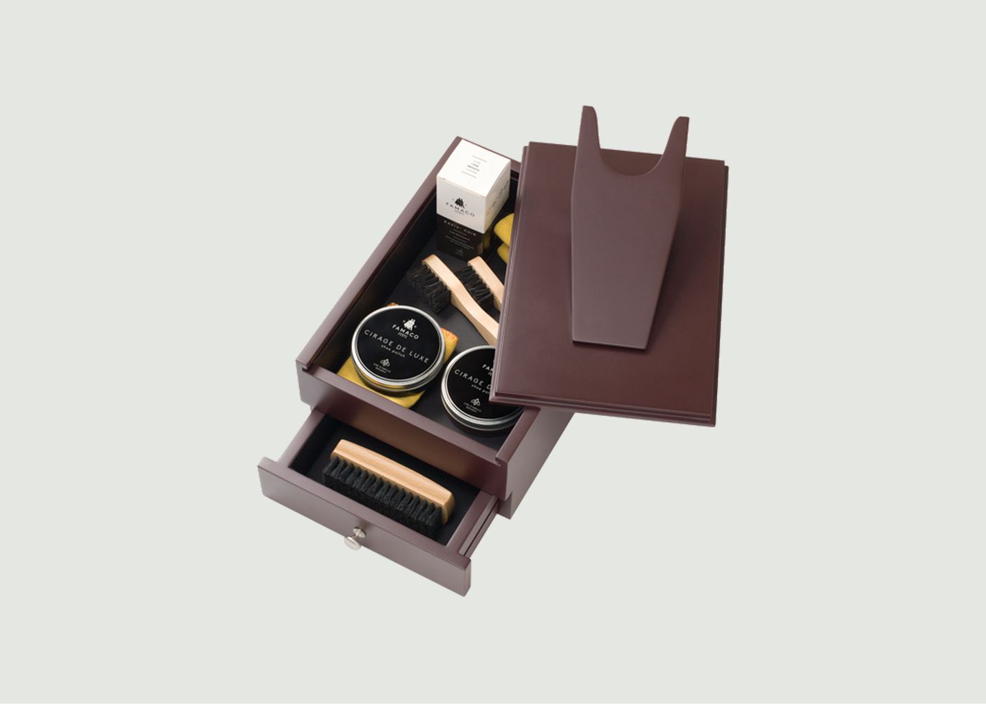 Box with products and brushes Shoe Shine Foot - Famaco Paris