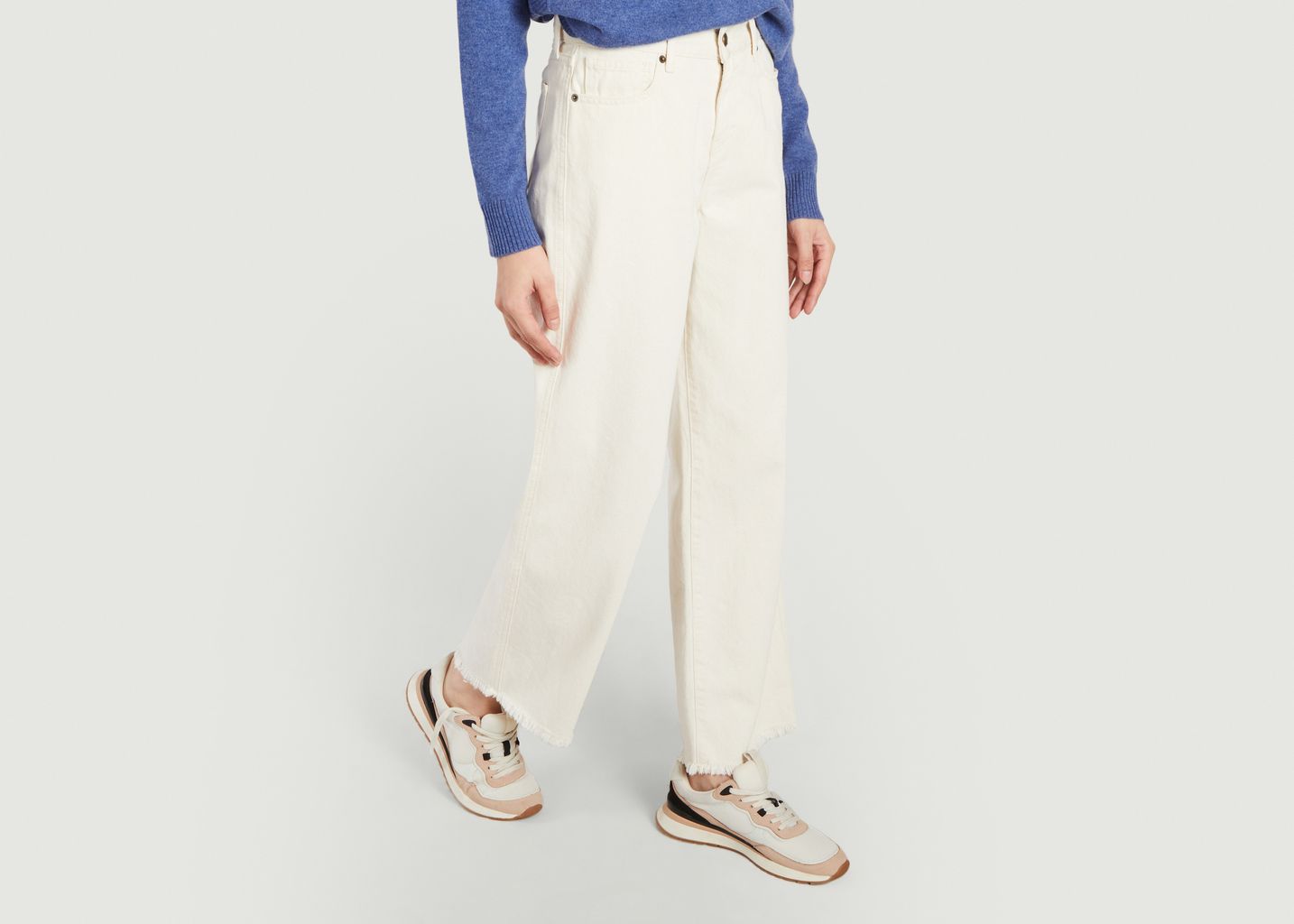 Jeans Line - Five