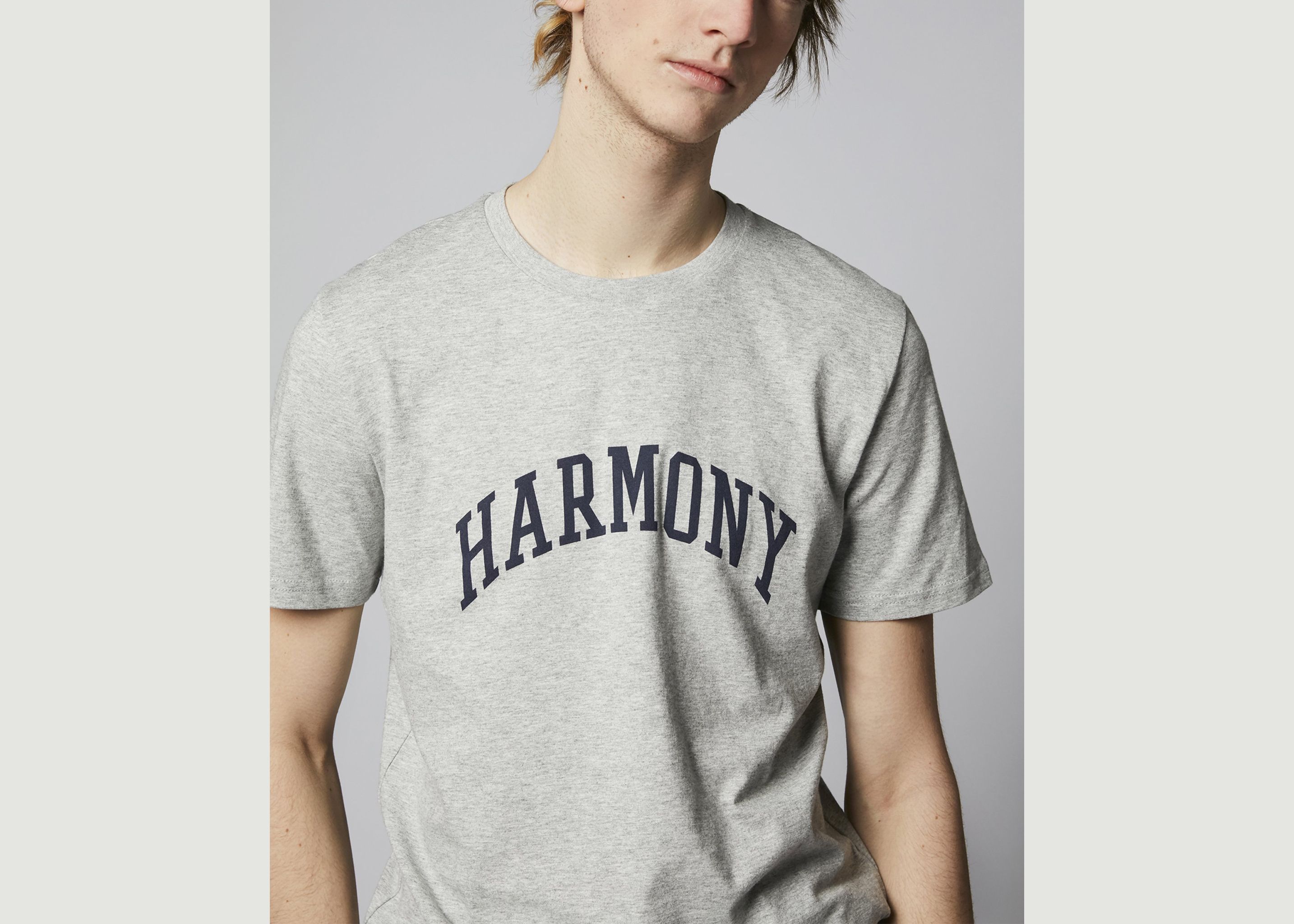 College t-shirt - Harmony