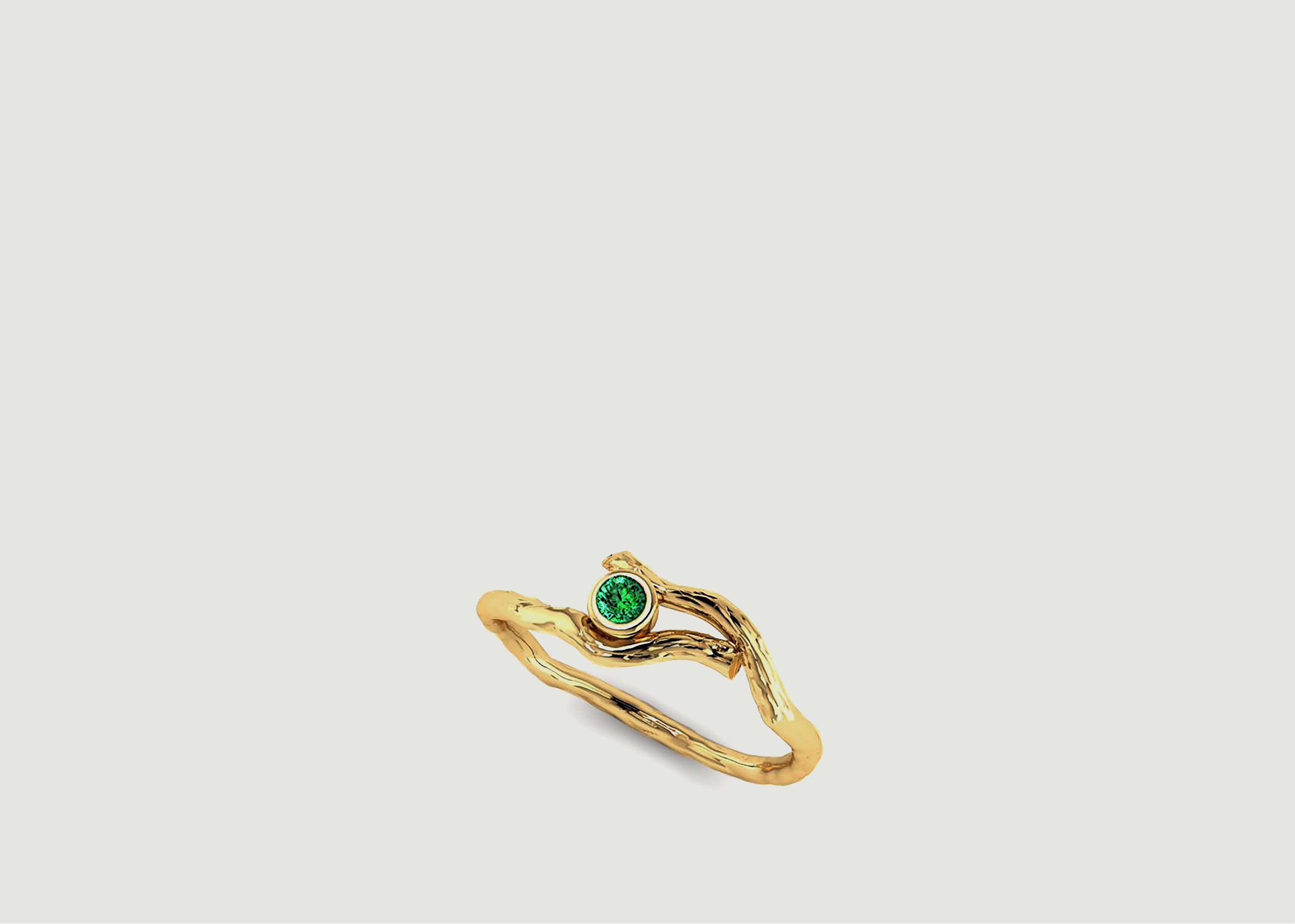 Bois de Santal ring with emerald sapphire - Ines de la Fressange Joaillerie