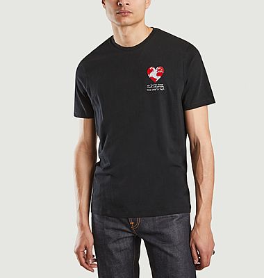 One heart printed T-shirt