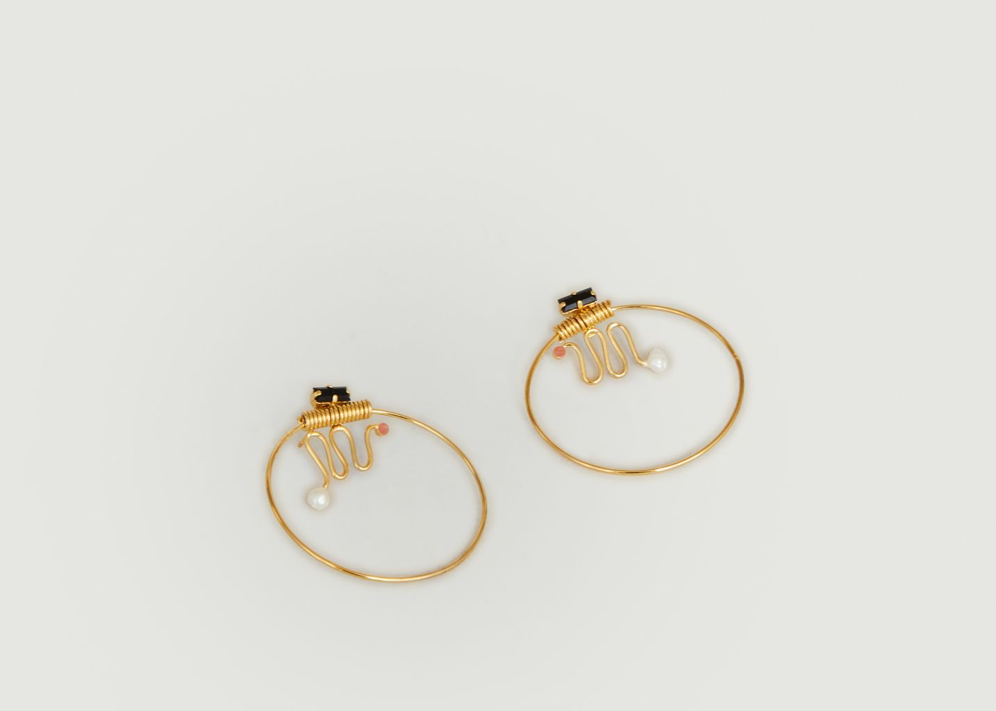 Ettore Totem brass hoop earrings gilded in 24K gold - Judith Benita