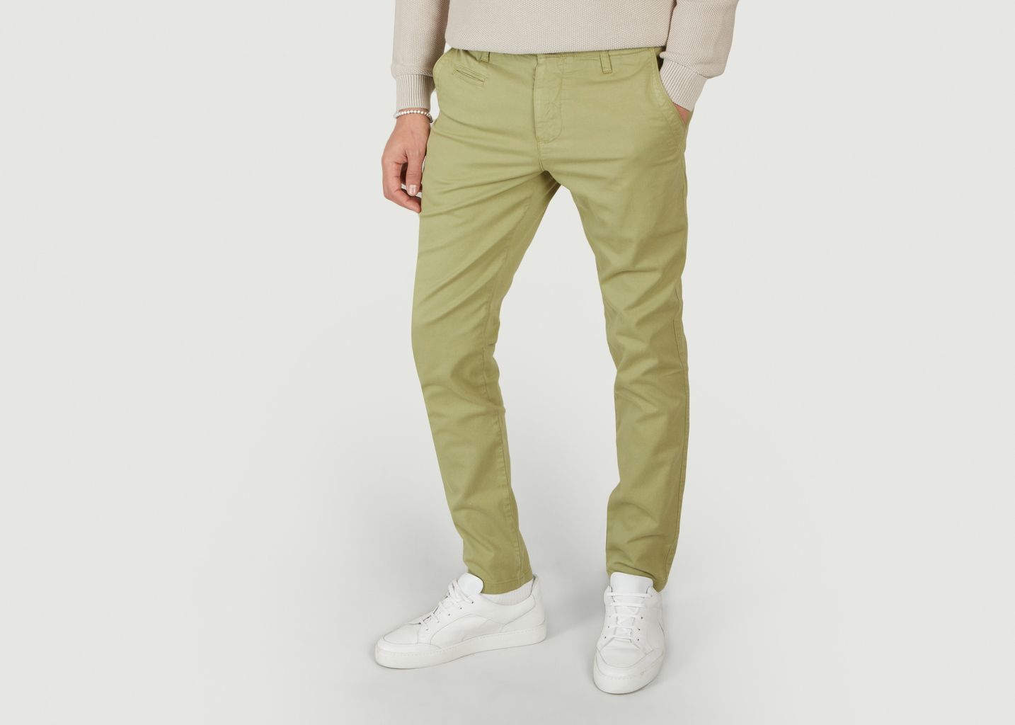 joe slim chino pant