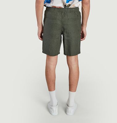 Loose shorts in organic linen
