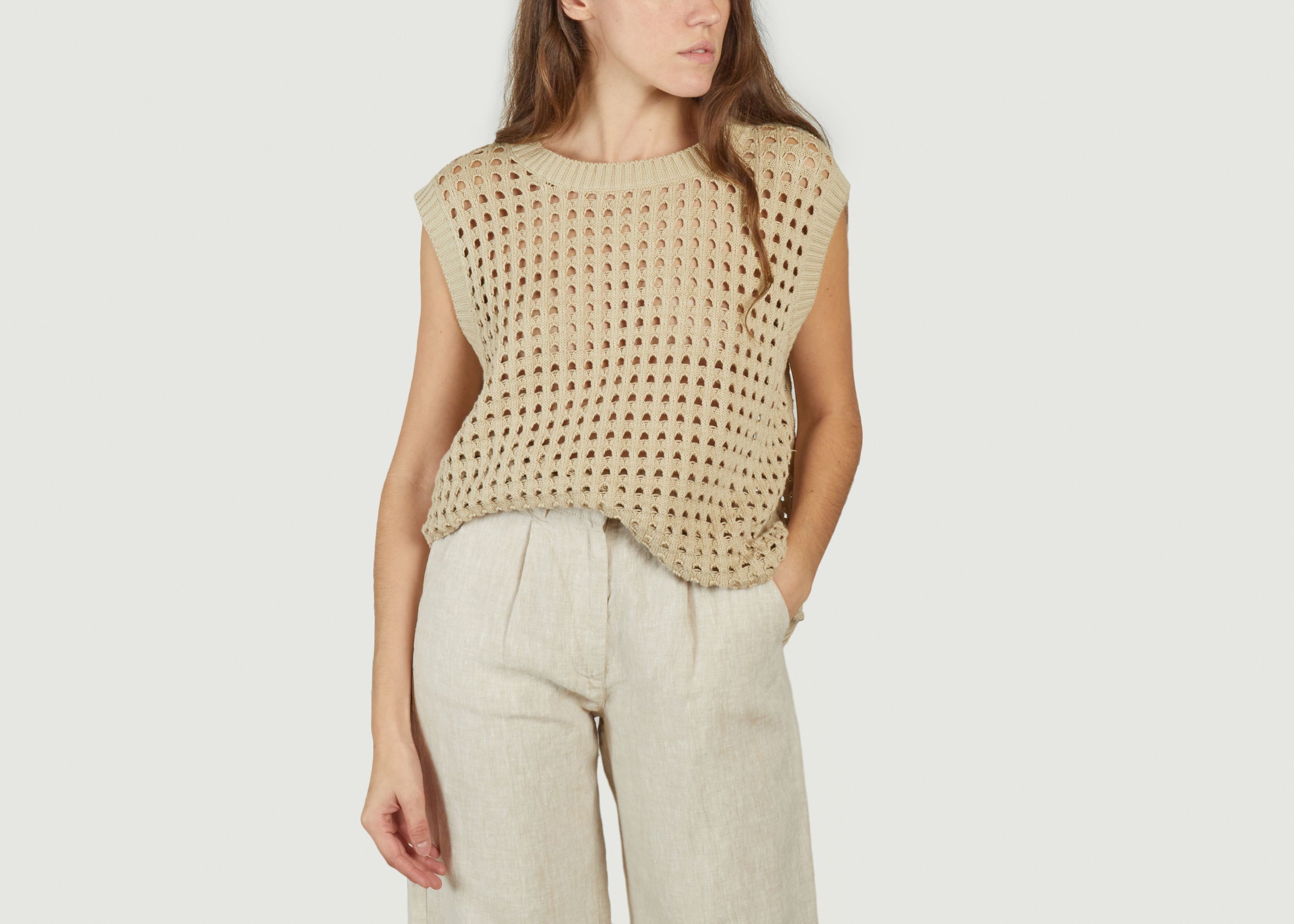 Knitted Vest With Crew Neck - KCA