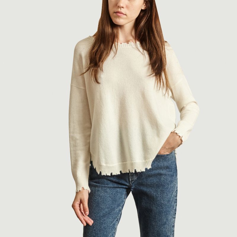 Mela H cashmere sweater with torn edges - Kujten