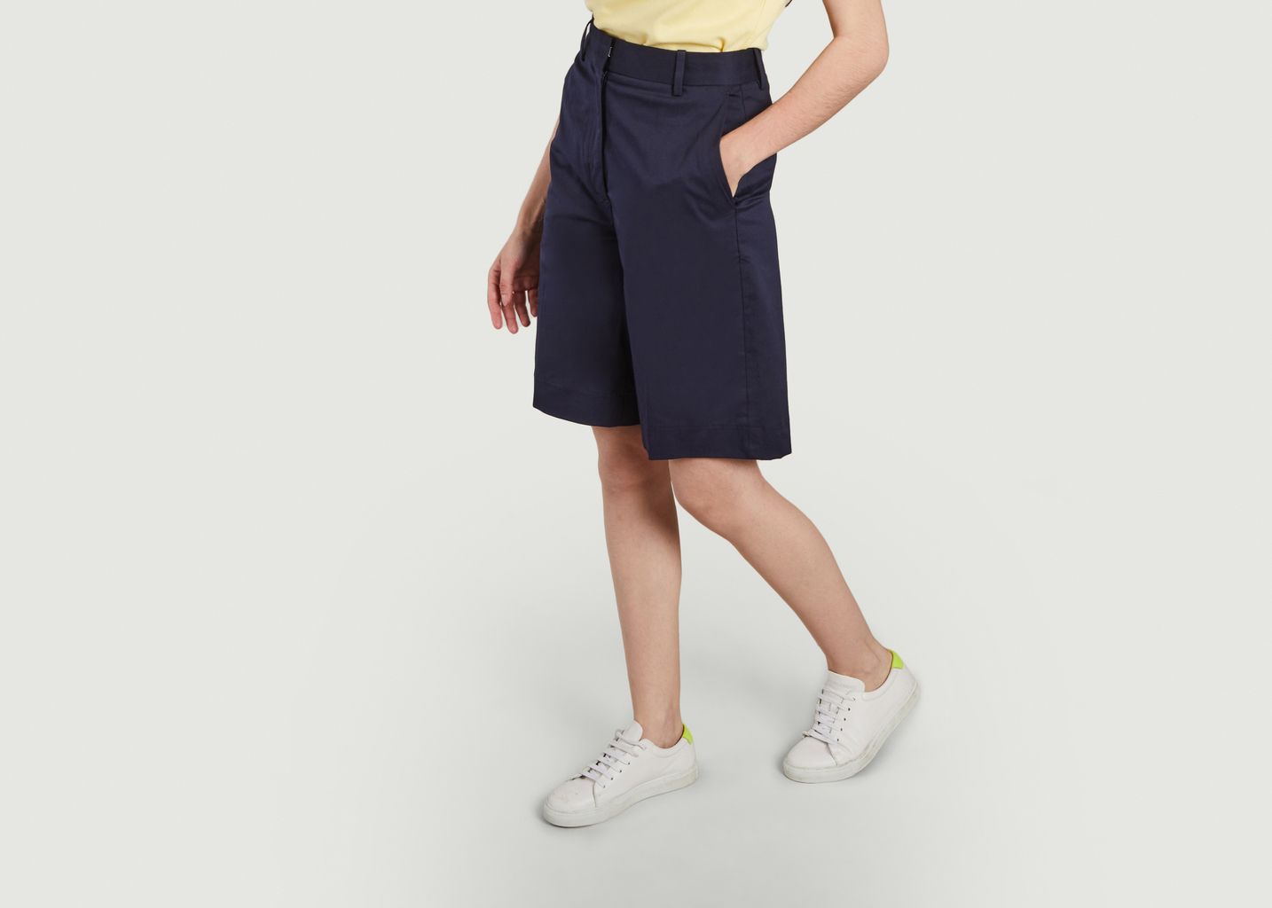 Bermuda-Shorts mit hoher Taille und Falten aus Stretch-Baumwolle - Lacoste