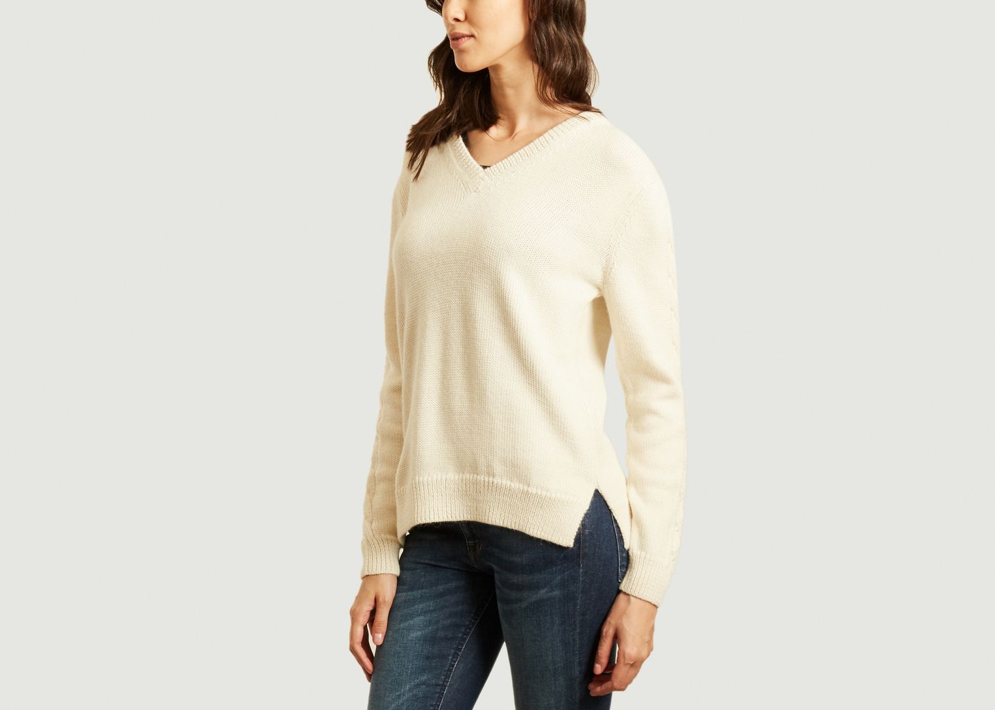 Pull col V avec torsades - Laquintane