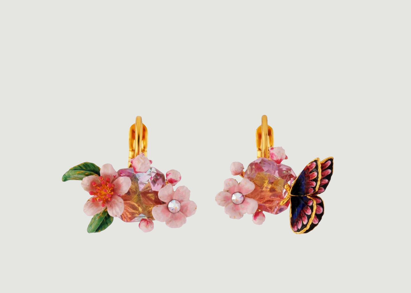 Ohrringe mit Kirschblüte und japanischem Schmetterling als Schläfer - Les Néréides