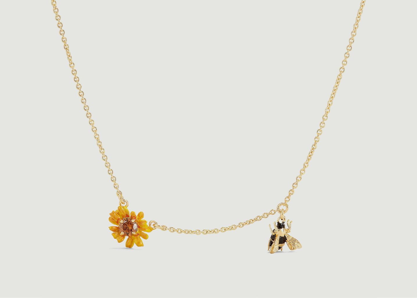 Collier chaîne avec pendentif bouton d'or et abeille - Les Néréides