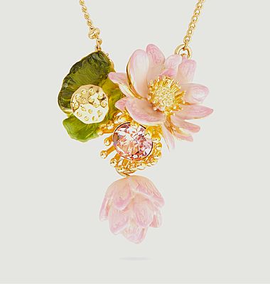 Feine Halskette mit Lotusblütenanhänger