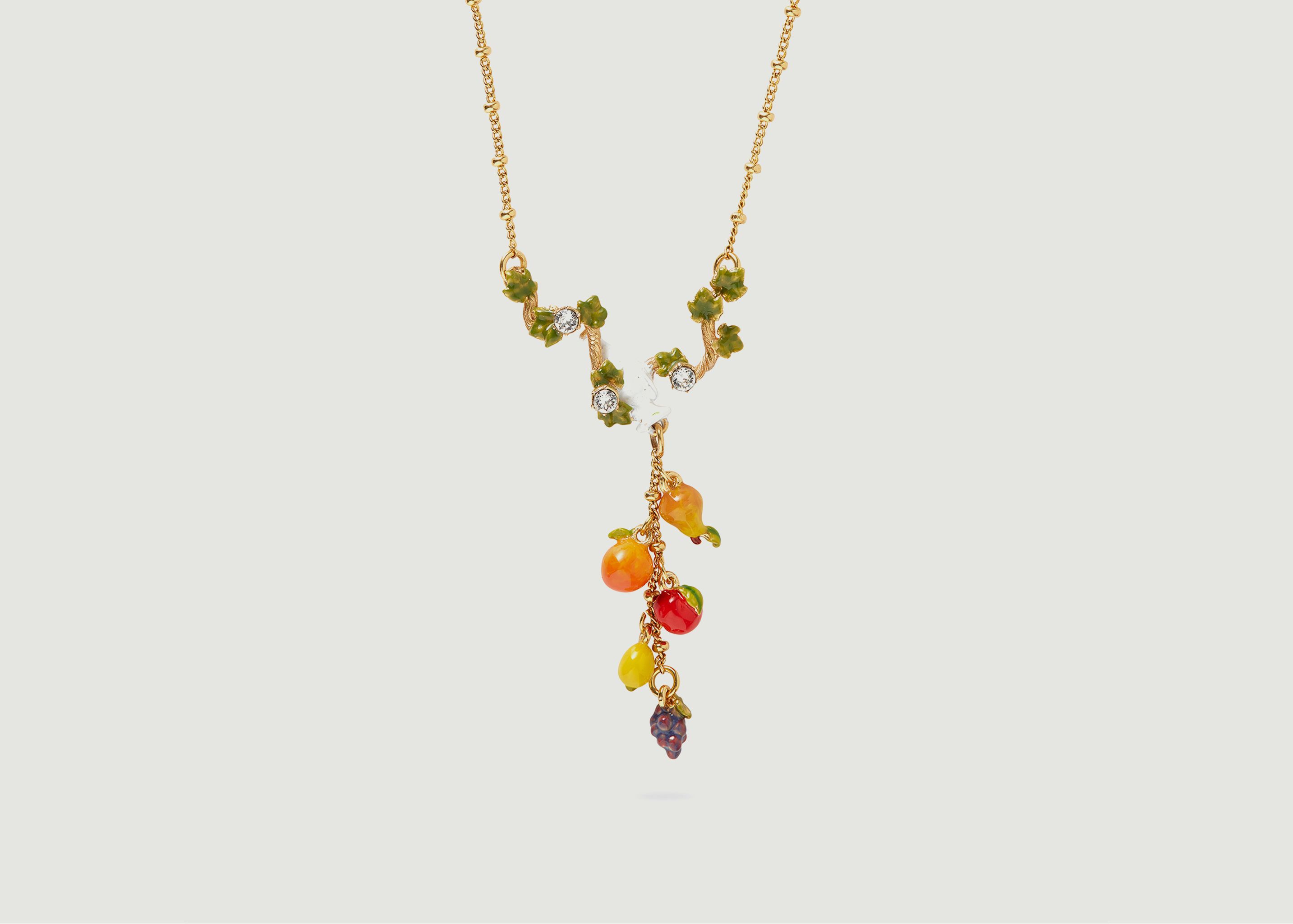 Feine Halskette mit Amphora-Anhänger, Weinblättern und Früchten - Les Néréides