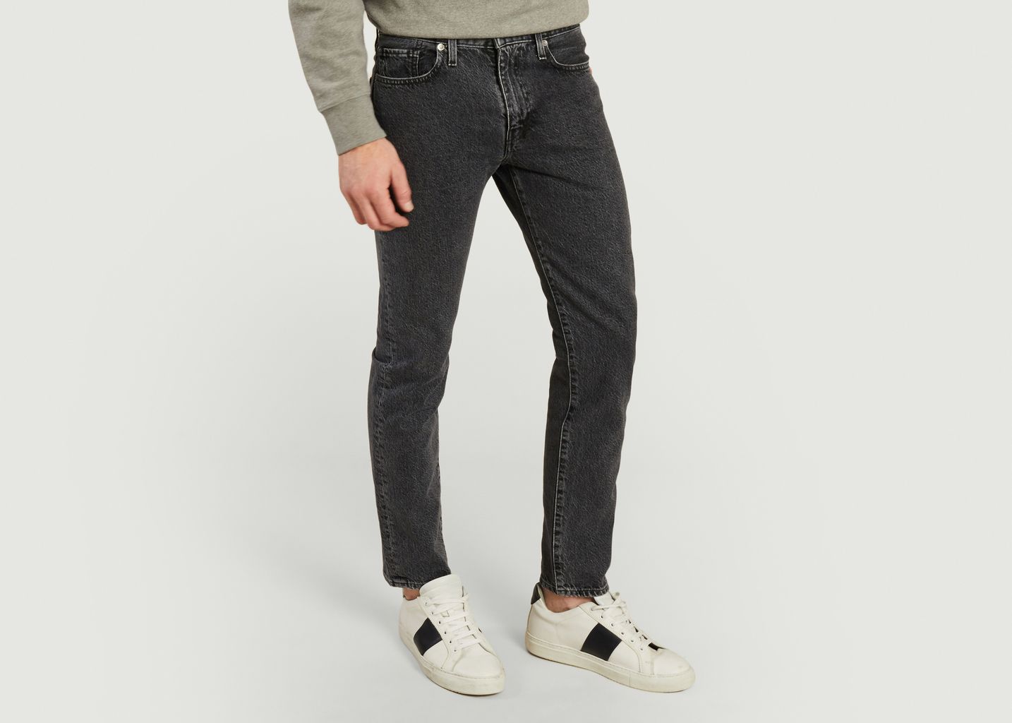 levi 502 black jeans