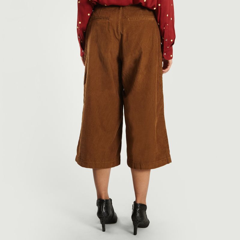 levi's red corduroy pants