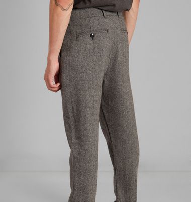 Pleated cotton twill trousers