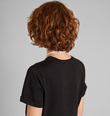 T-shirt with rolled up sleeves