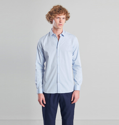 Chemise en popeline à col classique