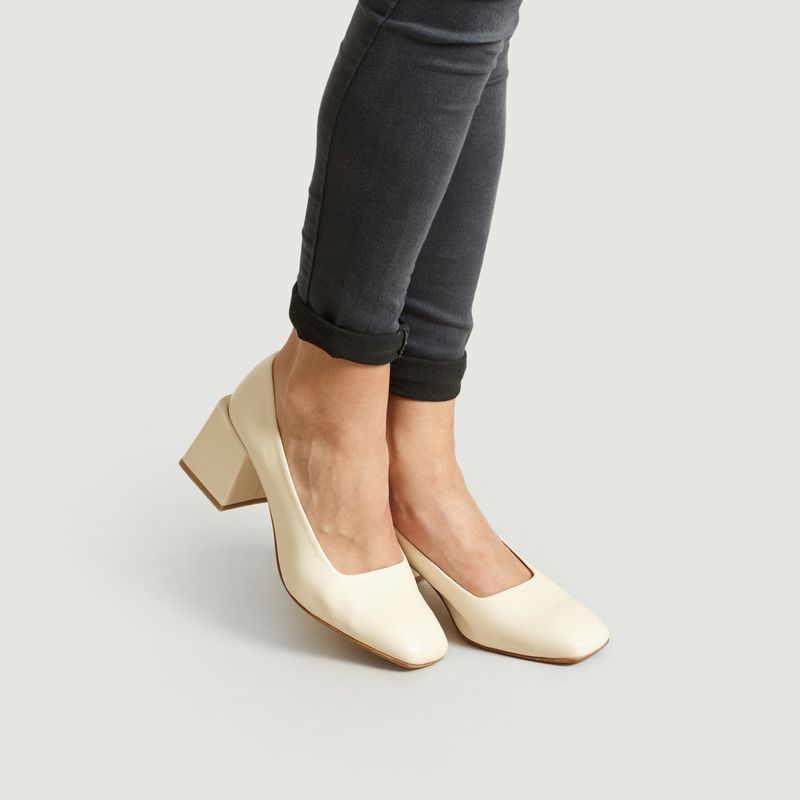 Villa Leather Heels Cream Loq | L'Exception