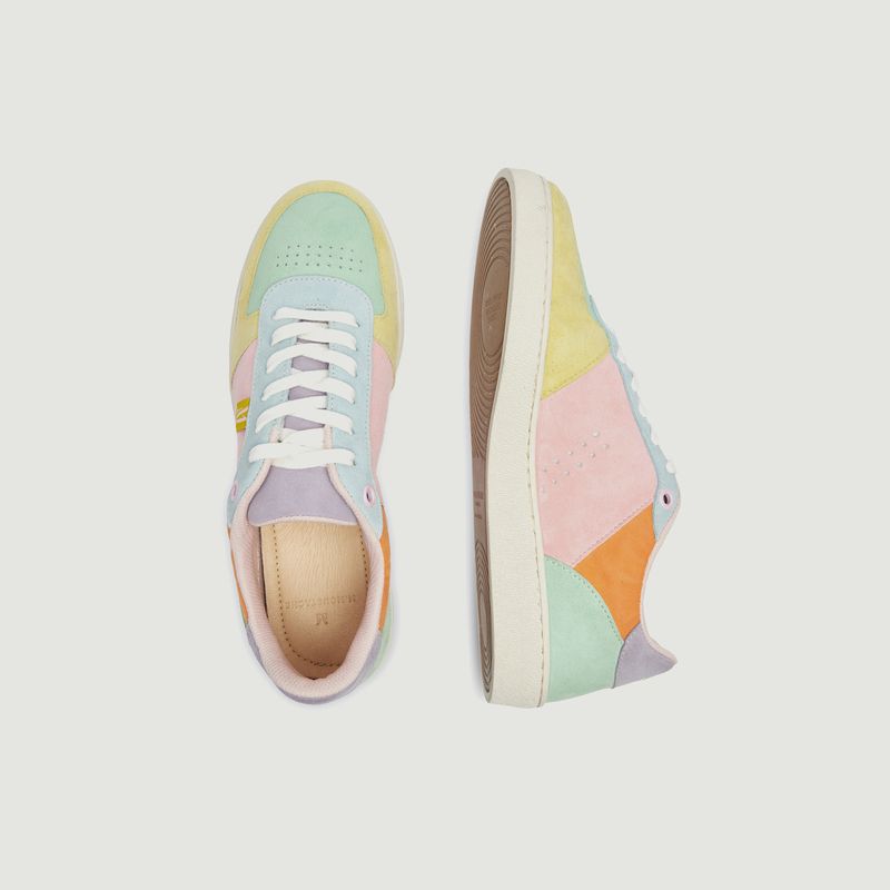 baskets monsieur moustache