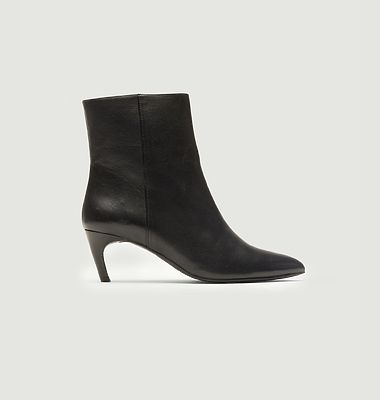 Dolores heeled boots