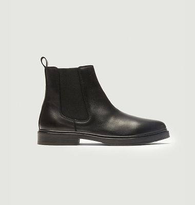 Nicolas boots