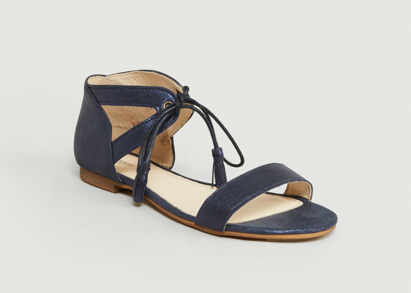 sandales juliette moustache