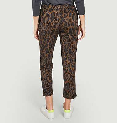 7/8th cotton and cashmere leopard print pants