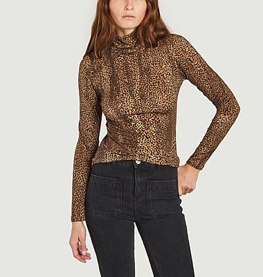 Long sleeve turtleneck T-shirt with leopard print