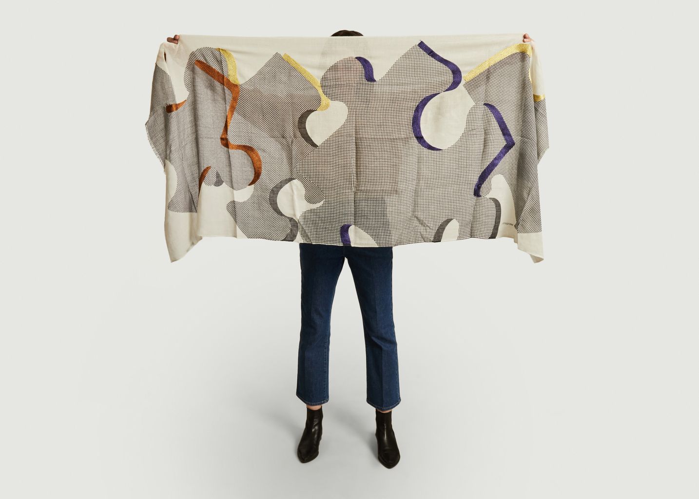 Puzzle wool scarf with embroideries - Mapoésie