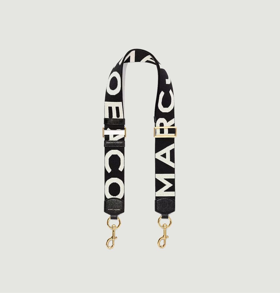 https://media.lexception.com/img/products/marcjacobs/146831-marcjacobs-strap-packshot-0980-1024.jpg