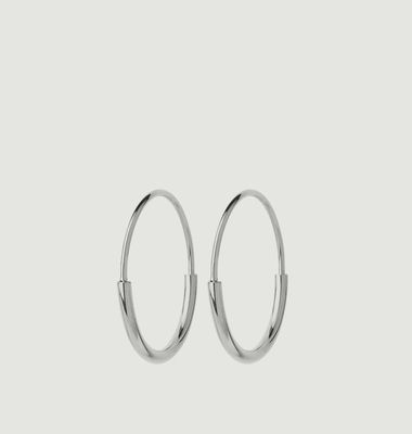 Delicate 18 Hoop Earrings