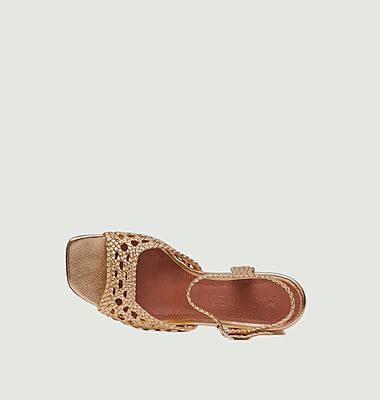 Capri wood sandals