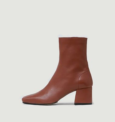 Soft Leather Ankle Boots - Tierra
