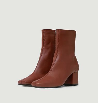 Soft Leather Ankle Boots - Tierra