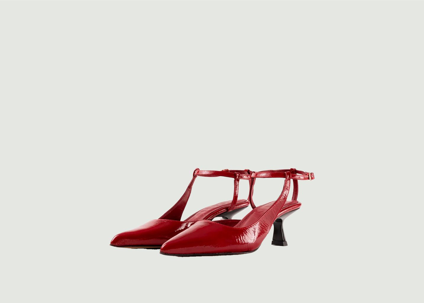 Patent leather closed-toe sandals with Camelia heels - Souliers Martinez