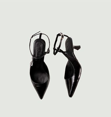 Patent leather closed-toe sandals with Camelia heels