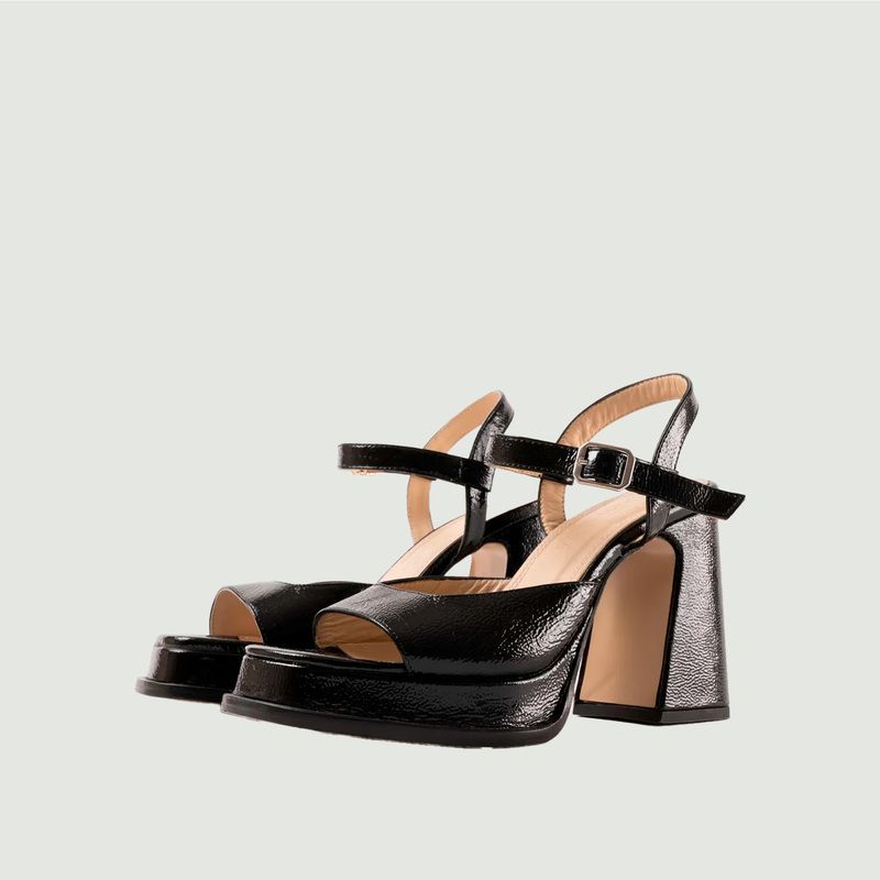 Heeled platform sandals in crinkled patent leather Gracia - Souliers Martinez