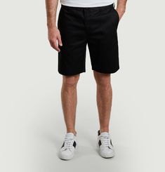 Schlichte, gerade geschnittene Shorts