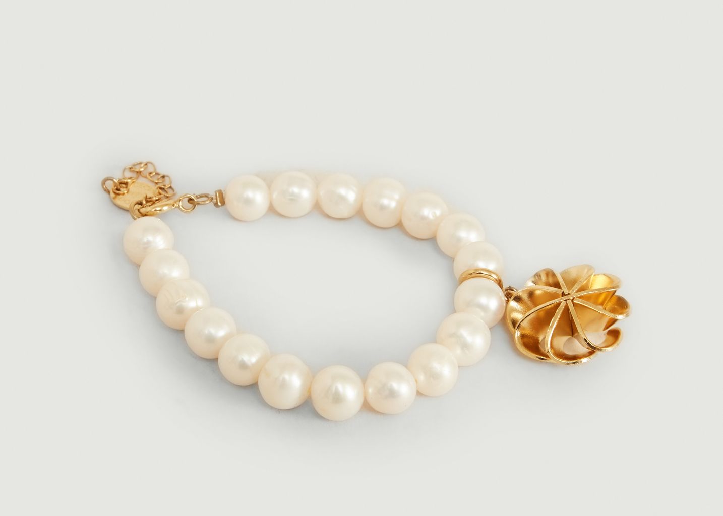 Vérone bracelet with cultured pearls and charms - Medecine Douce