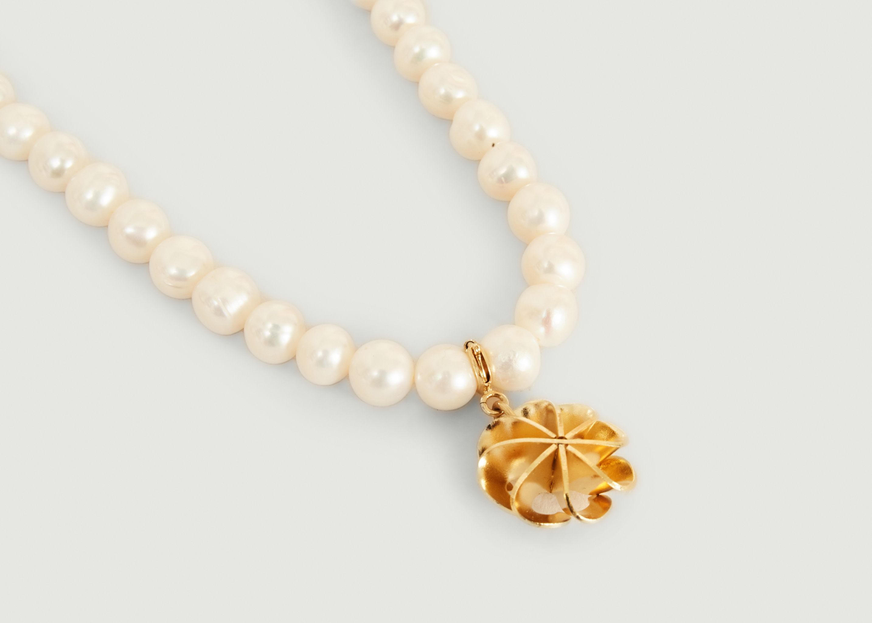 Vérone cultured pearls and charms necklace - Medecine Douce