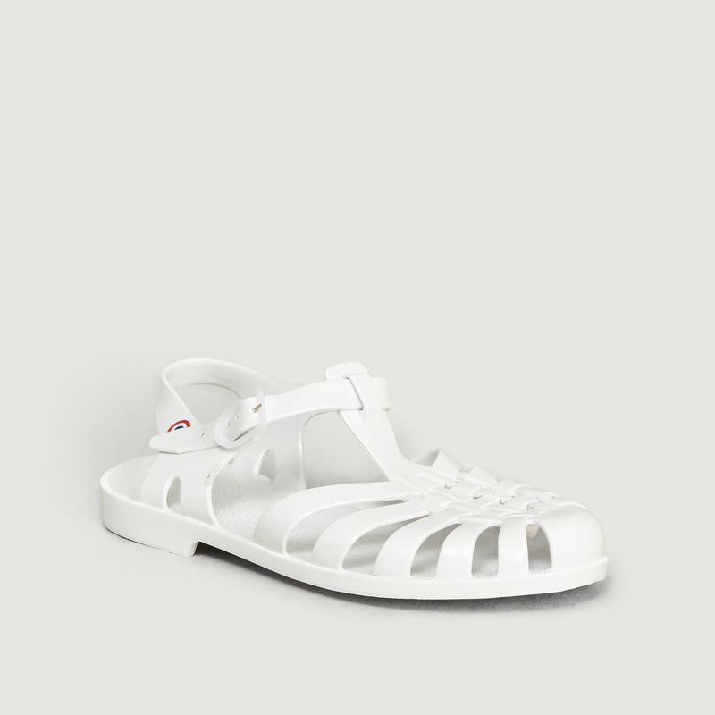 Buy Valentino Garavani White Valentino Garavani Rockstud Flat Summer Sandals  in PVC for WOMEN in UAE | Ounass