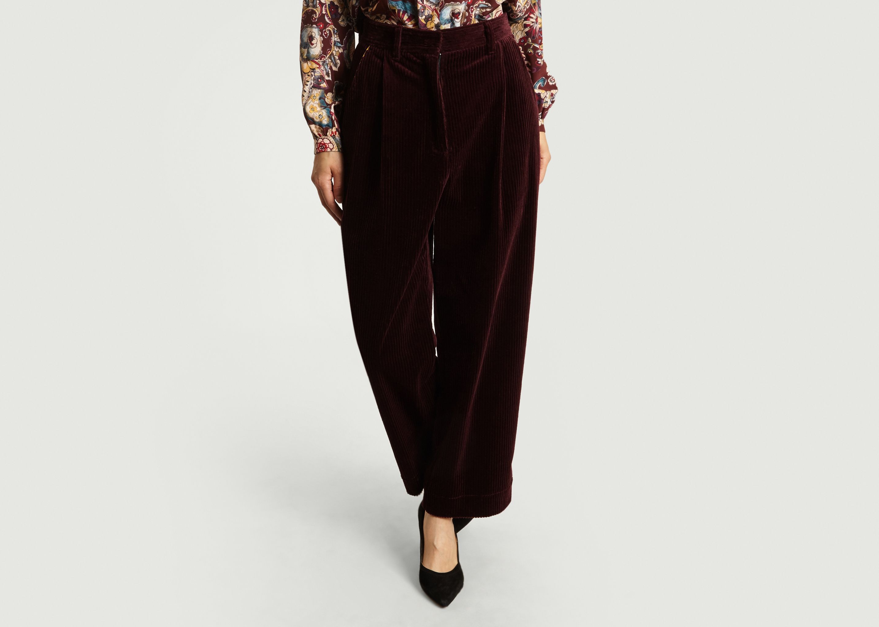 Wear not to what season 2 mirella rare photo Wear not to what season 2 mirella new photo