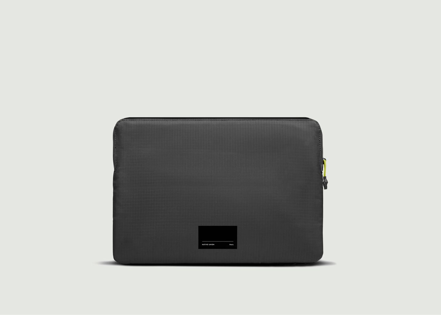 Ultralight Sleeve for MacBook 16 - Native Union