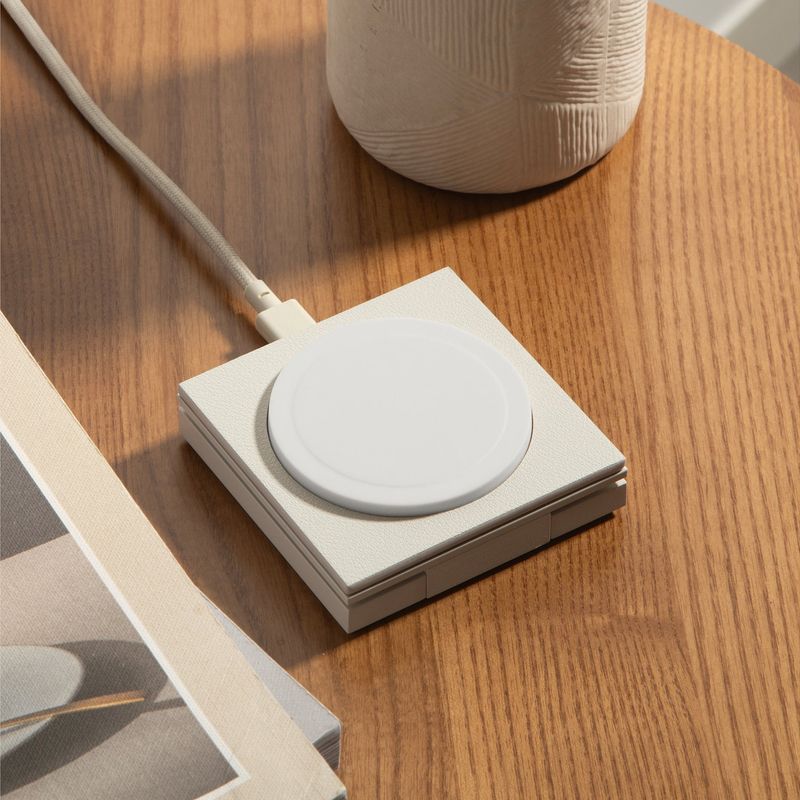 Rise Wireless Magnetic Charger - Native Union