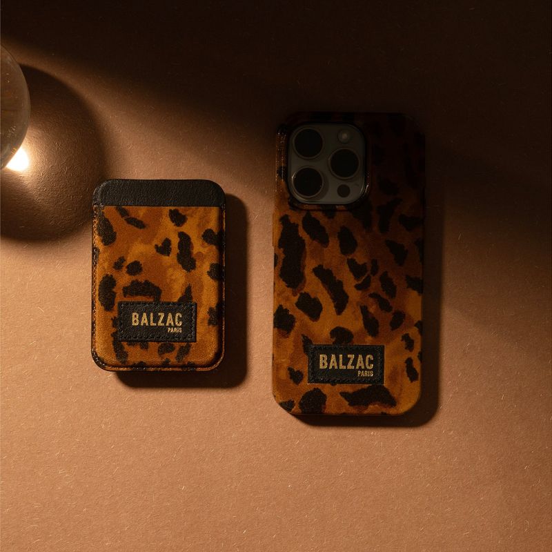 Cheetah Cappuccino Case for iPhone 15 - Native Union