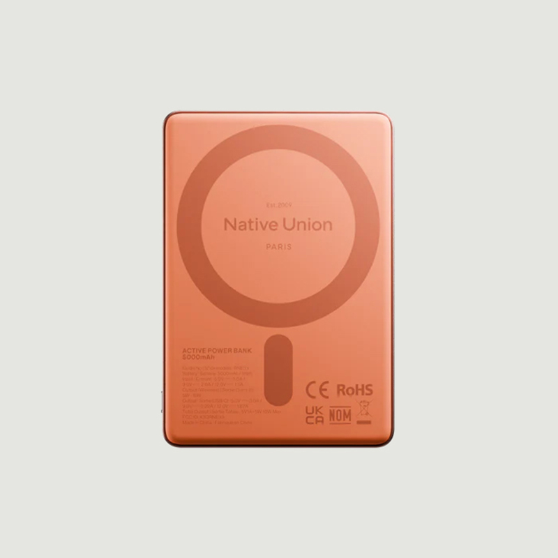 Magnetic Active Power Bank Iphone - Native Union